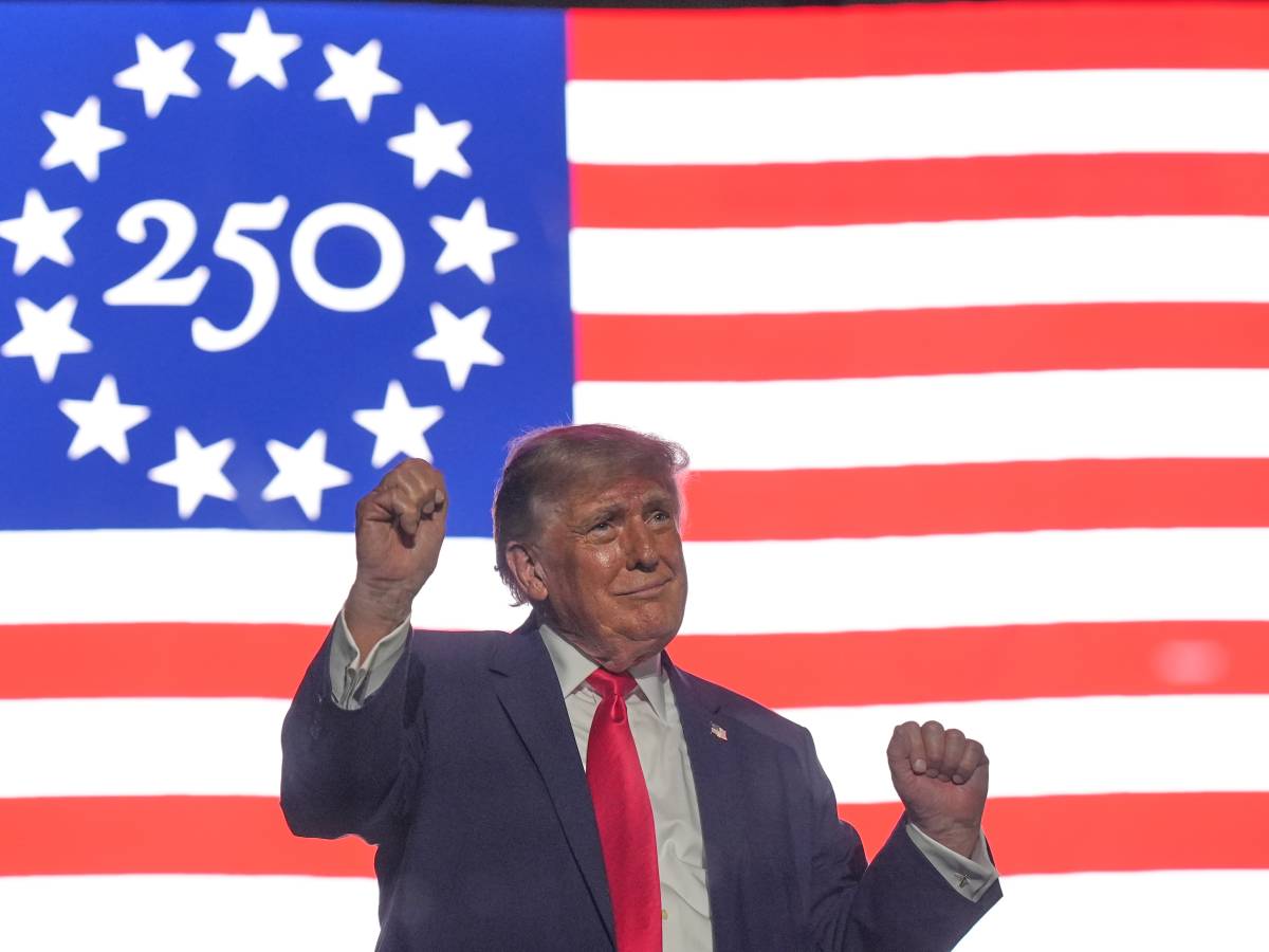 il 4 luglio di trump il patriottismo come manifesto politico per l america dei 250 anni non saremo mai un paese comunista da Ilgiornale.it il 4 luglio di trump il patriottismo come manifesto politico per l america dei 250 anni non saremo mai un paese comunista